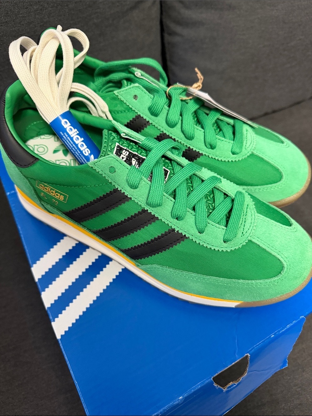 adidas SL 72 RS Sneakers in Green/Black with Gum Trim. 6.5M/7.5W